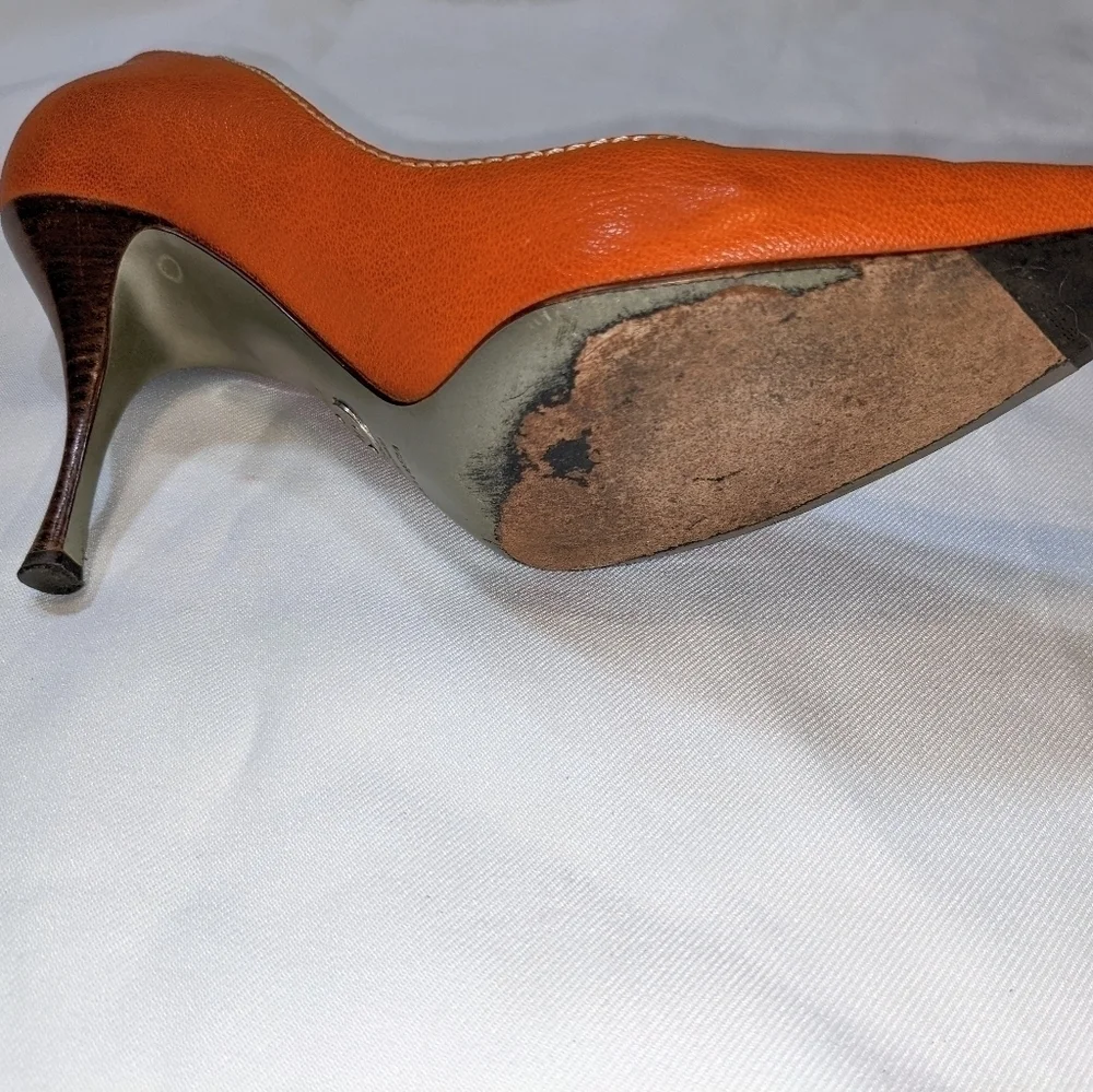 Dolce & Gabbana Vero Cuoio Pointed Toe Stilettos, 39.5